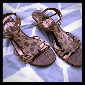 New York Transit Sandals